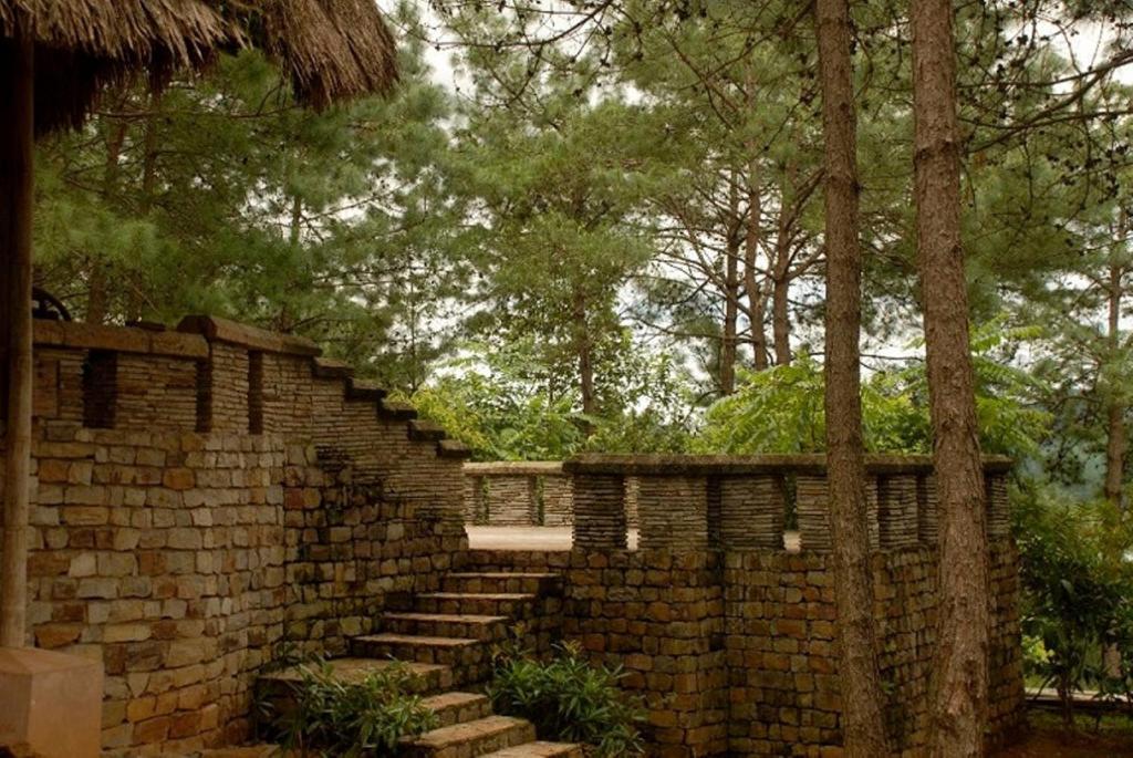 Ri Kynjai Serenity By The Lake Hotel Shillong Exterior photo